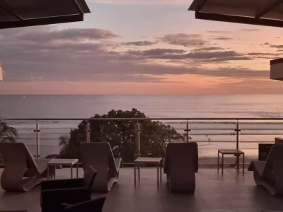 c51c8c76-fc51-4a40-b477-9c905790c68c